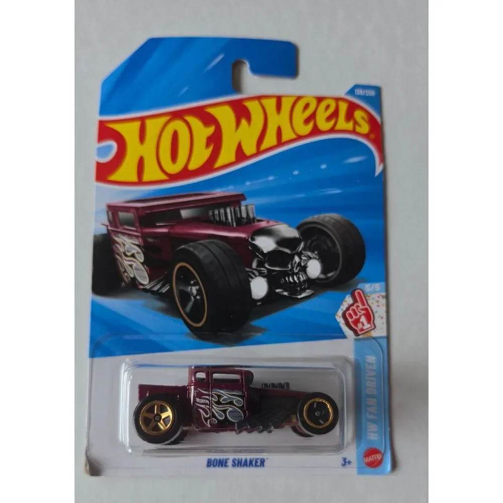 Hot Wheels 4-Car Bundle - BMW M4 GT3 & Ford F-150 SuperTruck - Diecast Toy Cars